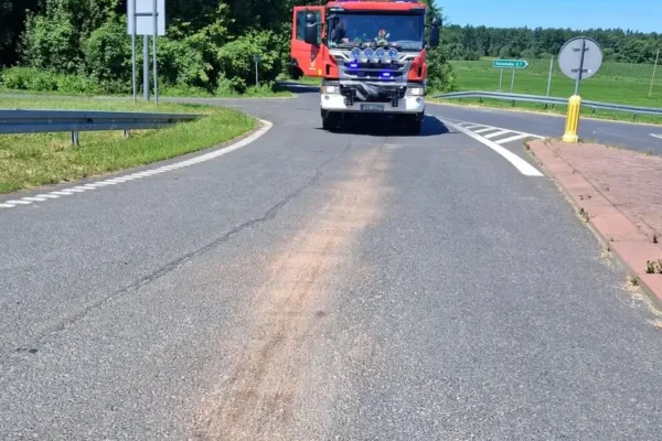 Dwa zdarzenia w Skokowie: plama oleju i czujka tlenku węgla