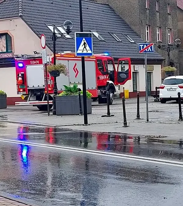 OSP Gostyń i OSP Wyry wspólnie działają po burzy w Mikołowie
