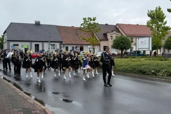 Burmistrz Borku Wielkopolskiego na XXIV Pielgrzymce Służb Mundurowych