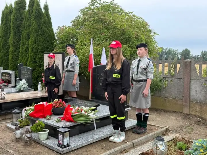 Hołd dla powstańców w 82. rocznicę wybuchu Powstania Warszawskiego w Borku Wielkopolskim