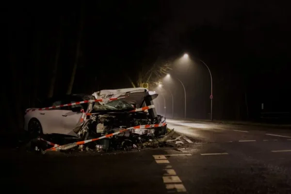 21-latek uszkodził Audi partnera swojej matki – grozi mu do 5 lat więzienia
