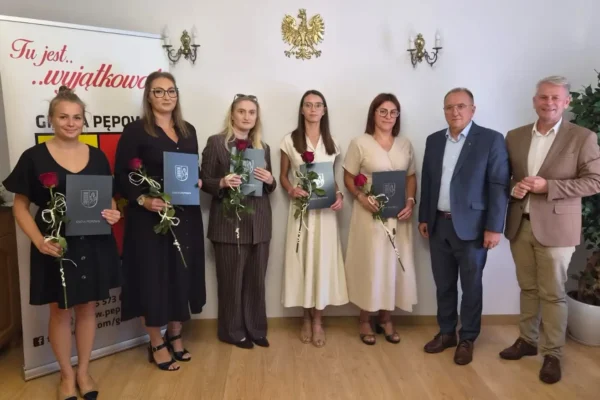 Sześć nauczycielek z gminy Pępowo otrzymało awans zawodowy