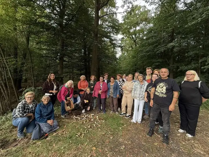 Gawędy w naturze o kulturze: grzyby, smaki i spotkanie z mykolog Anną Kujawą