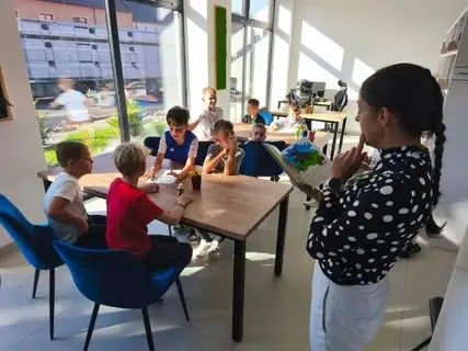 Ogólnopolski Dzień Głośnego Czytania w bibliotece w Epowie – klasy 2a i 2c w świecie Minecrafta