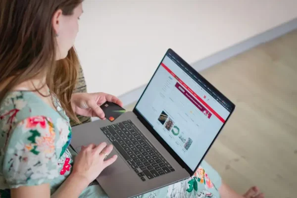 Oszustwo na OLX. Mieszkaniec powiatu gostyńskiego stracił 520 złotych
