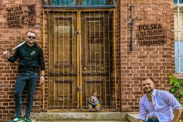 Krobskie Dni Seniora w Krobi – stand-up „szCZĘŚCIARZ” w kinie Szarotka