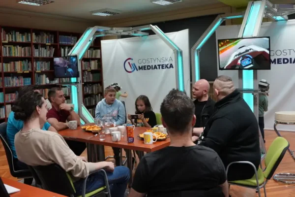 Gostyń: W Mediatece dyskutowano o przyszłości nośników gier wideo